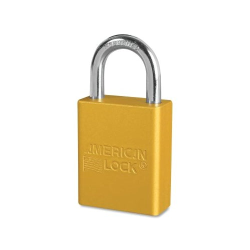 Candado de seguridad de aluminio anodizado American Lock, 1/4 pulgadas de diámetro, 1 pulgada de largo, 25/32 pulgadas de ancho, amarillo, llaves iguales, llave - 34886 - 6 por CAJA - A1105KAYLW34886